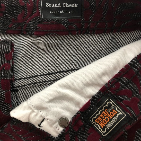 Volcom brand jeans - Picture 8 of 8